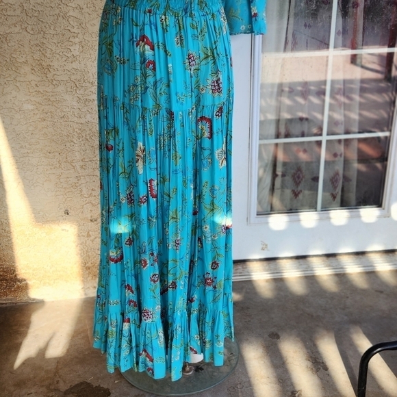 DESERT WEST BY SHERRY HOLT WESTERN OUTFIT - Picture 9 of 9